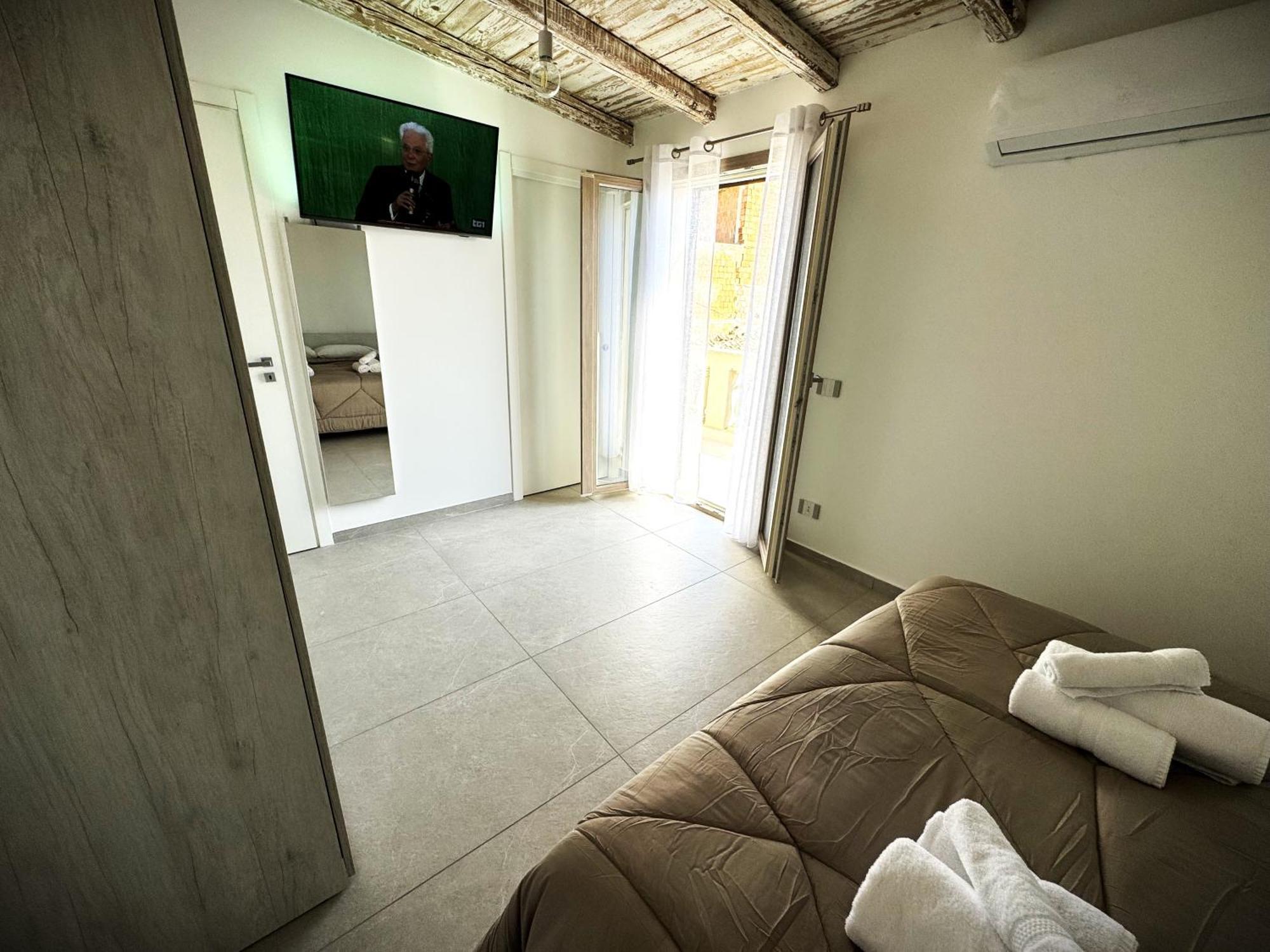 Ophelia - Luxury House Hotel Ioppolo Giancaxio ภายนอก รูปภาพ